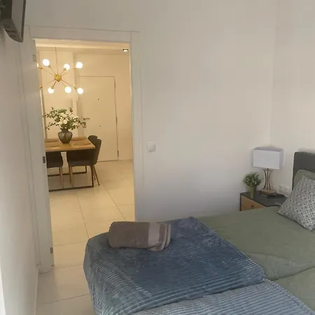 Nowoczesny Przy Plazy Terra La Matta * Торевьиа