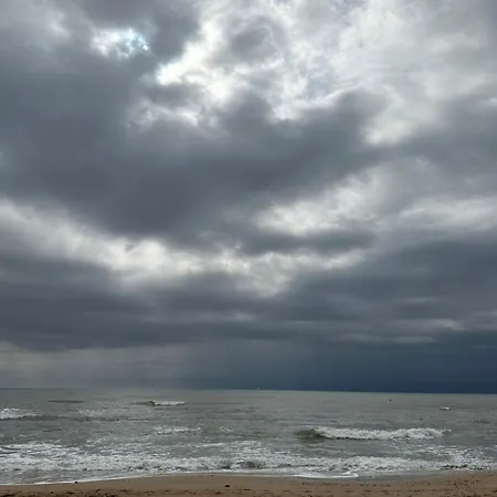 Nowoczesny Przy Plazy Terra La Matta