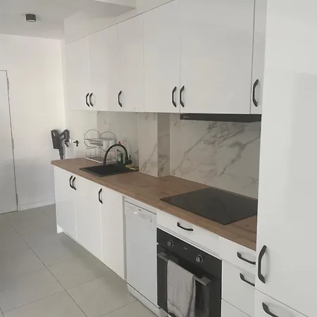 Nowoczesny Przy Plazy Terra La Matta Torrevieja